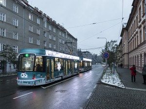 Bronz pro Olomouc. Vánoční tramvaje z Hané uspěly v tradiční anketě