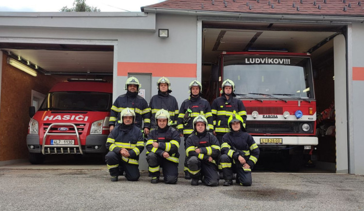 Hasiči v Ludvíkově přišli o peníze na zázemí. Starosta pro ně pořádá sbírku