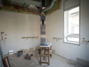 Operační sály v olomoucké Fakultní nemocnici prošly rekonstrukcí. Zkrátí čekací doby na oční klinice