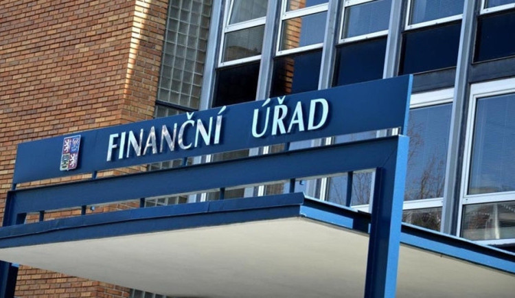 size3-size3-16812096010411-207-ministerstvo-financi-v-hradeckem-kraji-zrusi-devet-uzemnich-pracovist-financnich-uradu