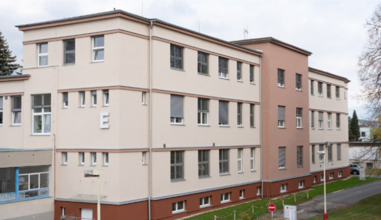 Šumperská nemocnice dokončila obnovu důležitého pavilonu. Získala i prostory pro nové oddělení