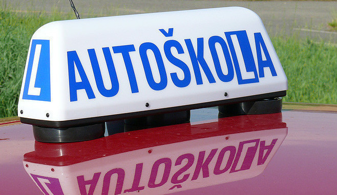 size3-size3-size4-16061369521734-152-autoskola