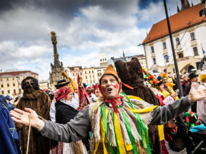 TIP NA VÍKEND: Olomouc v sobotu ožije masopustem. Město zaplaví rej masek, folklor a jarmark plný specialit