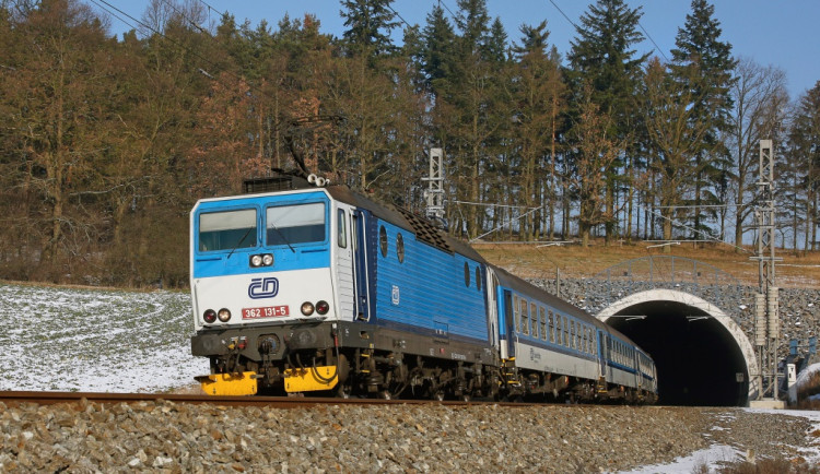 České dráhy řeší nedostatek vozů na trase mezi Prahou a Českými Budějovicemi