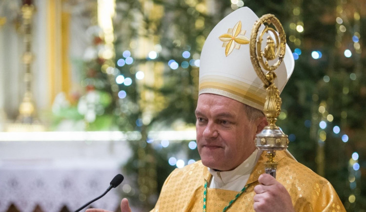 Novým olomouckým arcibiskupem papež František jmenoval stávajícího biskupa Josefa Nuzíka