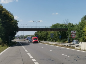Omezení před rondelem u Globusu: v Olomouci začne stavba lávky nad rušnou silnicí