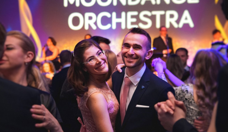 Univerzitu Palackého čeká Akademický týden. Její založení připomenou zvony, na programu je také ples