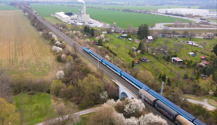 Železniční viadukt Jezernice - ilustrační foto