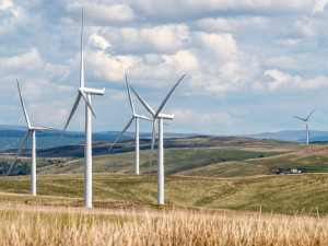 Kraj je proti stavbě dalších dvou větrných elektráren u Potštátu. Už jich zde stojí hodně