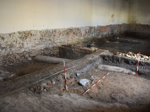 Horní náměstí v Přerově bylo hojně osídlené již v době bronzové. Potvrzují to poslední vykopávky