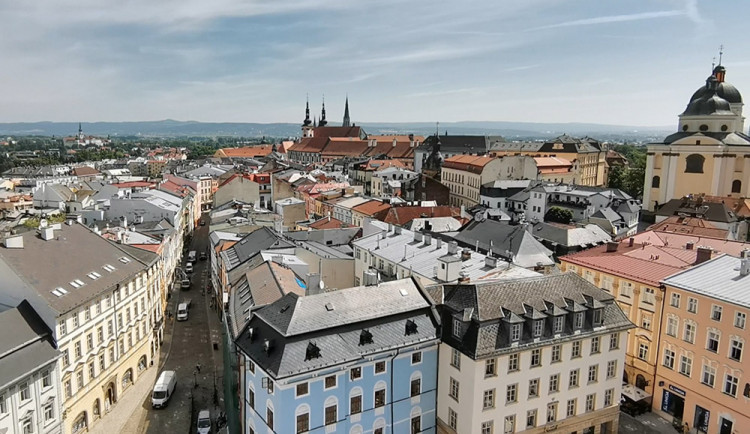 Obchody z centra Olomouce nemizí. Město jejich počet monitoruje