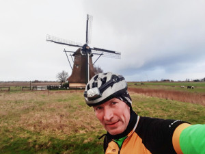 Hasičký velitel z Uničova uspěl v extrémním závodě koloběžek v Holandsku. Přes dvě stě kilometrů zvládl za dvanáct hodin