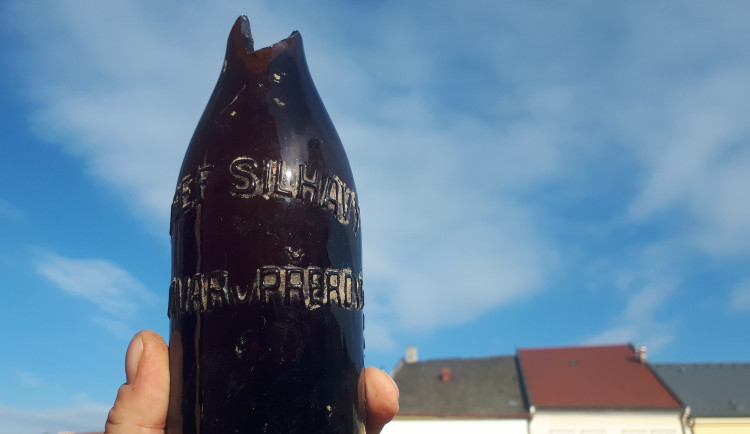 pivní láhev v přerově