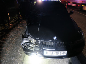 U Olšan se v noci dvakrát po sobě bouralo. Nejprve havarovalo BMW, poté do dodávky narazil Renault