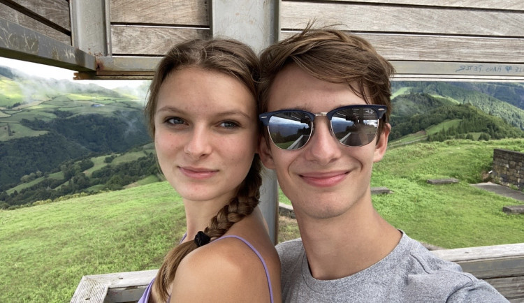 size3-17092943850958-139-kam-vyrazit-a-jak-cestovat-levne-drbna-prinasi-ctenarum-novy-serial