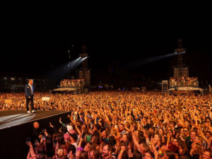 Lenny Kravitz i Sam Smith. Festival Colours of Ostrava nabídne hudební projekty z více než tří desítek zemí