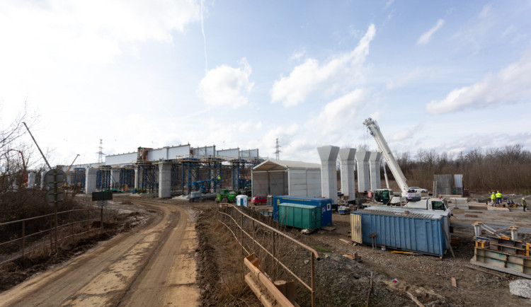 Stavba dálnice D1 v Přerově - ilustrační foto