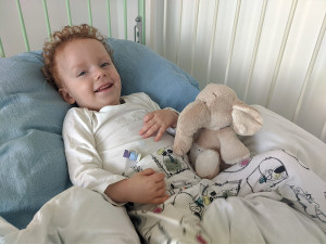 Jistější pohyby, konec bolesti a zvracení. Martínkovi výrazně pomohla genová terapie