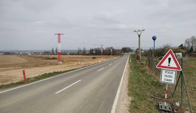 Na rok uzavřeno. Kvůli stavbě klíčového úseku D35 u Olomouce začnou první omezení v dopravě