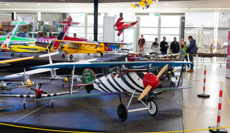 Atraktivní novinky i osvědčené skvosty. V Olomouci začala interaktivní výstava For Model