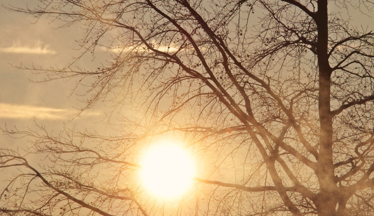 Olomoucký kraj čekají velmi teplé Velikonoce, teploměr vyšplhá až ke 23 stupňům. Objeví se i přeháňky