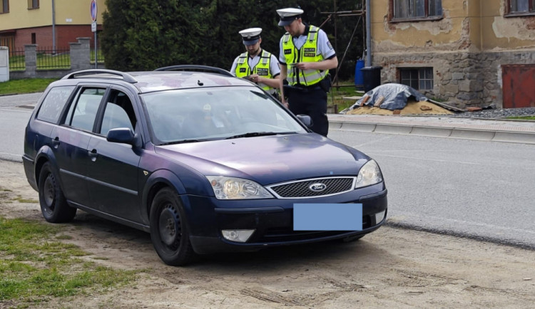 Policie na Vysočině o Velikonocích zastavila přes 1800 řidičů. Stalo se 25 nehod, jedna z nich byla tragická