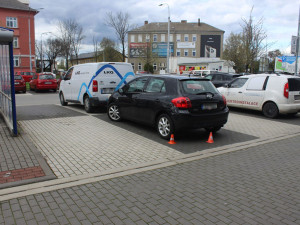 Druhá nehoda u obchodního centra