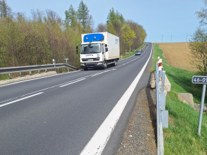 Oprava propustků za Šternberkem zkomplikuje dopravu na hlavní trase na Opavu. Potrvá do konce června