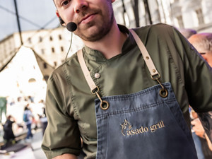 FOTOGALERIE: Šest a půl tuny tvarůžků za víkend. Olomoucký festival přilákal přes 20 tisíc lidí
