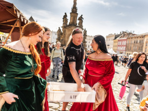 FOTOGALERIE: Šest a půl tuny tvarůžků za víkend. Olomoucký festival přilákal přes 20 tisíc lidí