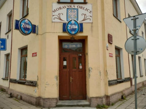 Inspekce zavřela pivnici v Přerově. Soupis nedostatků měl 17 odrážek