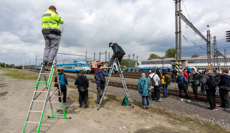 TIP NA VÍKEND: Loučení s Tornády. České dráhy vyřadí legendární řadu vlaků na akci v Olomouci