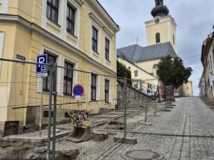 V historickém centru Šumperka začaly opravy plynovodu. Potrvají až do října