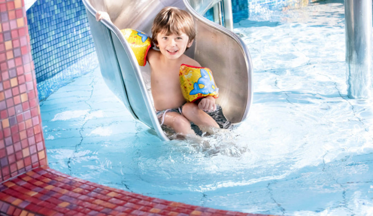 size3-17138996132397-139-relaxace-pro-telo-i-mysl-luxusni-spa-a-wellness-aquapalace-praha