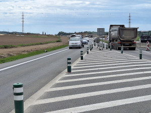 Řidiči budou na silnici I/55 projíždět omezením až do konce prázdnin