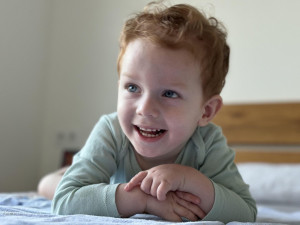Malý Martínek po genové terapii dělá velké pokroky