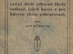 Jan Kabelík byl pedagogem, literárním historikem i autorem učebnic. V Přerově spoluzakládal muzeum