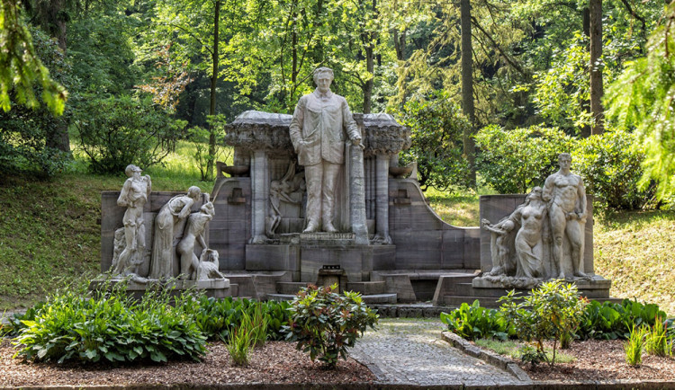 Pomník Vincenze Priessnitze