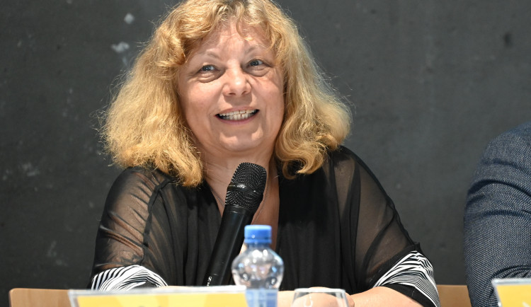 size3-17157571499162-303-new-york-city-stage-nebo-specialni-seznamka-colours-of-ostrava-ohlasuje-novinky