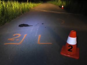 Čtyřicetiletý muž spadl na účelové komunikaci z minibiku, byl pod vlivem alkoholu