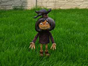 (NE)OBYČEJNÍ: Řezbář z Čechovic vyrábí unikátní pohyblivé loutky a sochy. Dřevo mi ožívá pod rukama