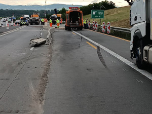 5 - Dopravní nehoda zablokovala dálniční obchvat Olomouce