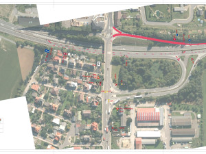 V Mohelnici se na čas zavře klíčová odbočka na dálnici směrem do Čech. Na sjezdech je poškozeý asfalt