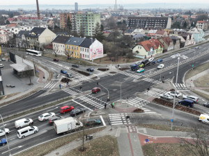 Rušná křižovatka na páteřním tahu v Olomouci projde modernizací. Omezení potrvají čtvrt roku