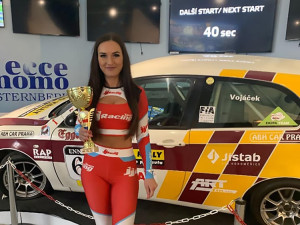 Součástí doprovodného programu je i virtuální závod Ecce Homo na závodním trenažéru