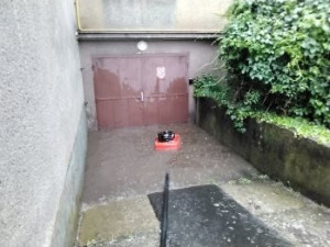 Silná bouřka a liják potrápily Hranice a okolí. Voda se dostala i na dálnici D1 a vyplavila několik sklepů