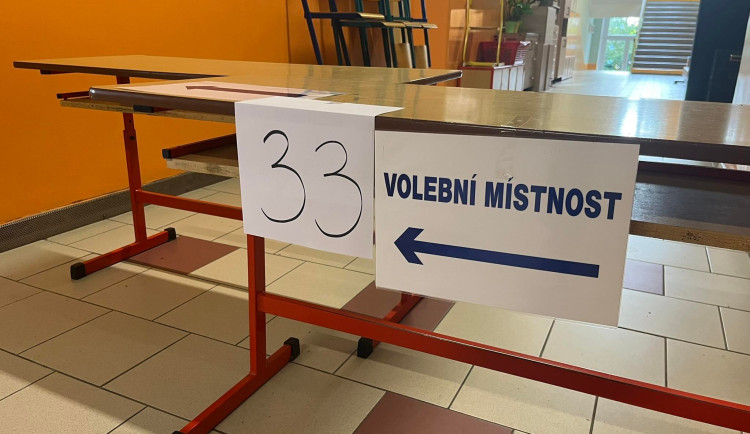 16639560385115-241-2