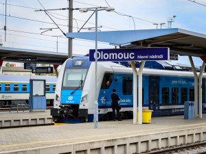 Mnohamiliardová investice do železniční dopravy Olomouckém kraji finišuje. Dorazí poslední z RegioPanterů