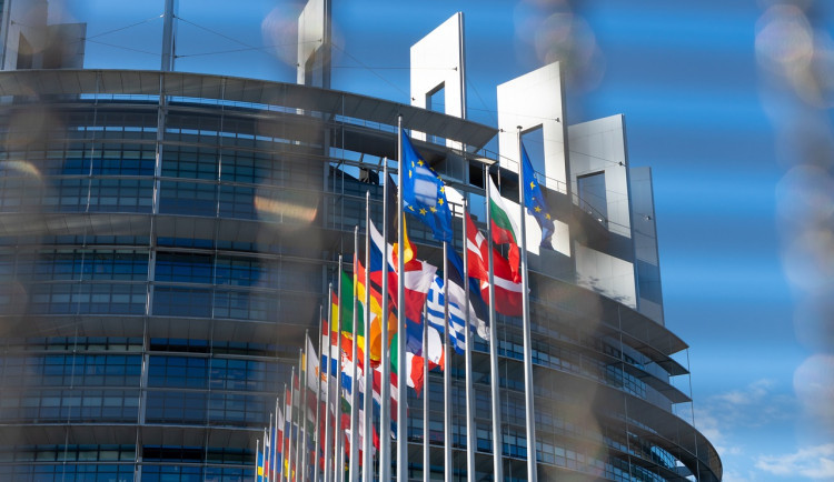 KOMENTÁŘ: Volby do Evropského parlamentu nejsou pouze volbou o následujících pěti letech