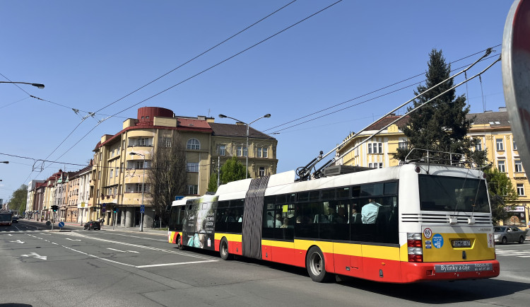 Hradecký Dopravní podnik spustil nový e-shop jízdenek, starý přestane fungovat